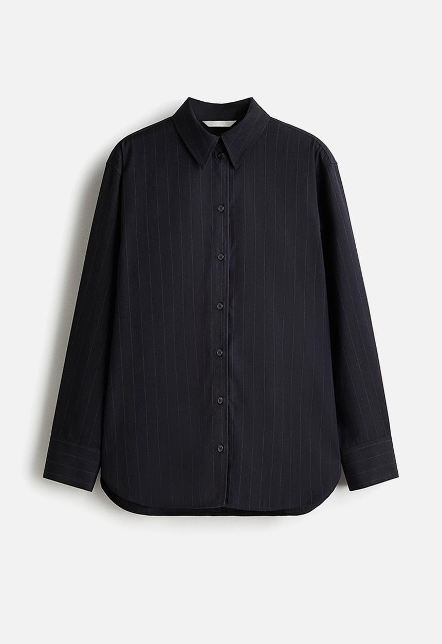 H&M - Oversized shirt - navy blue pinstriped