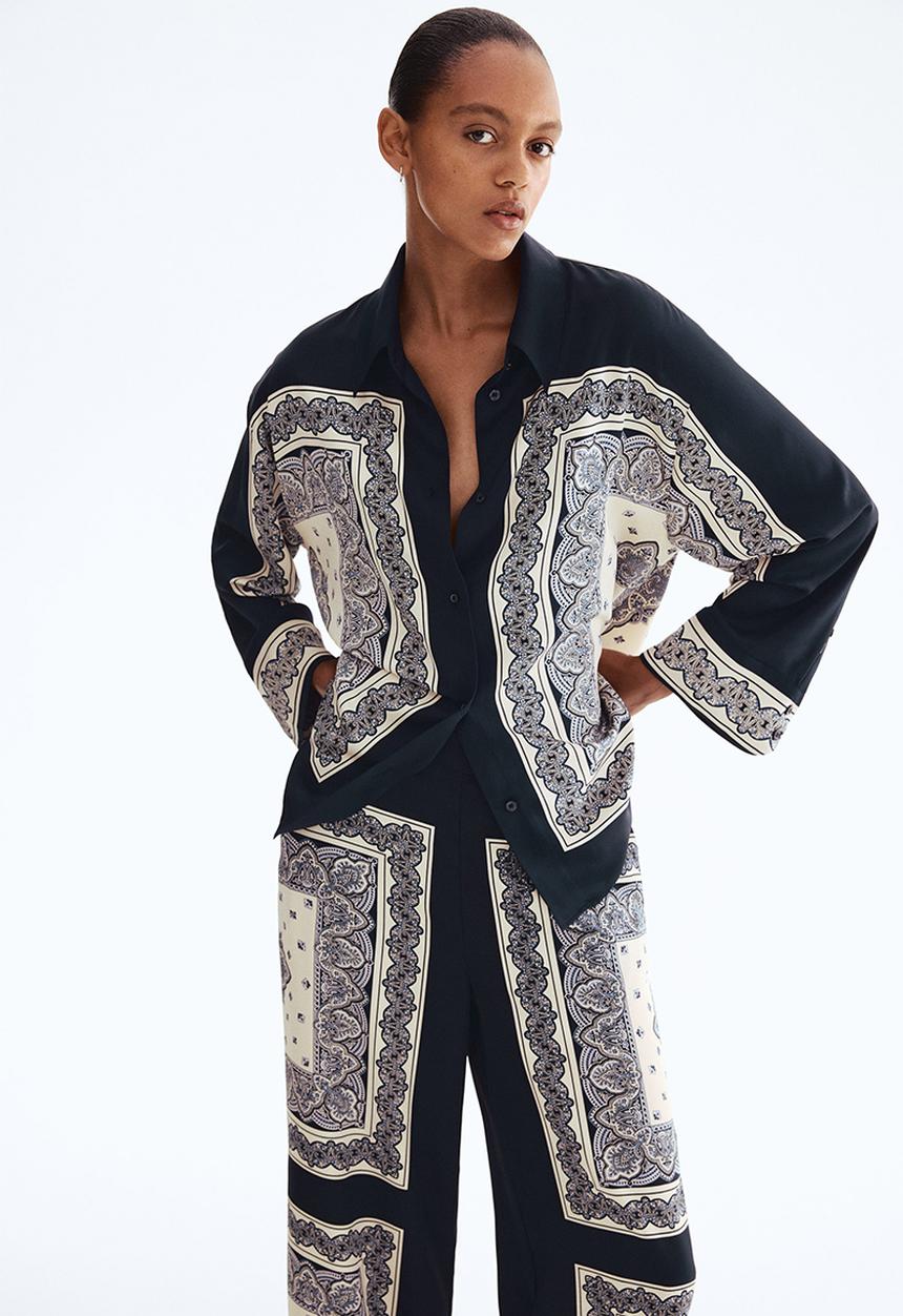 H&M - Oversized twill shirt - navy blue patterned