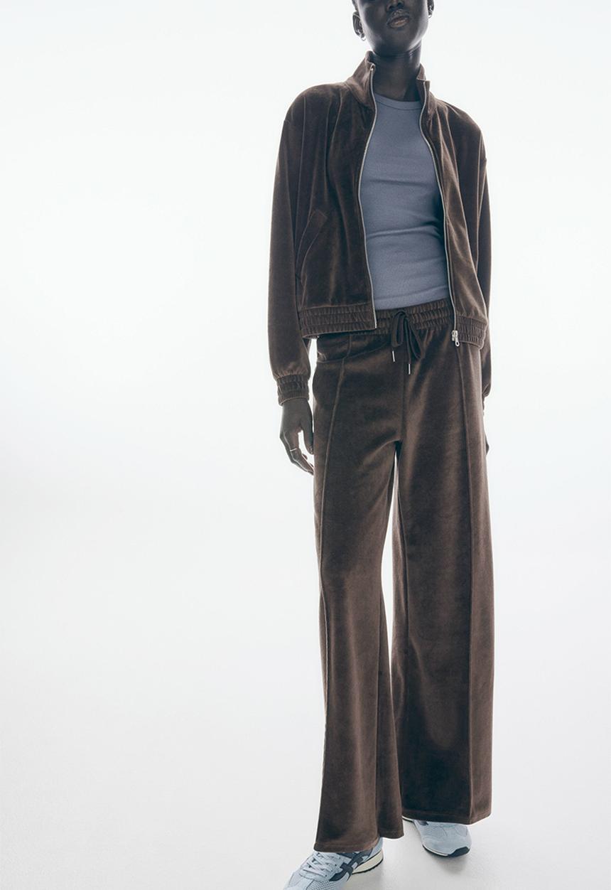 H&M - Wide velour joggers - dark brown
