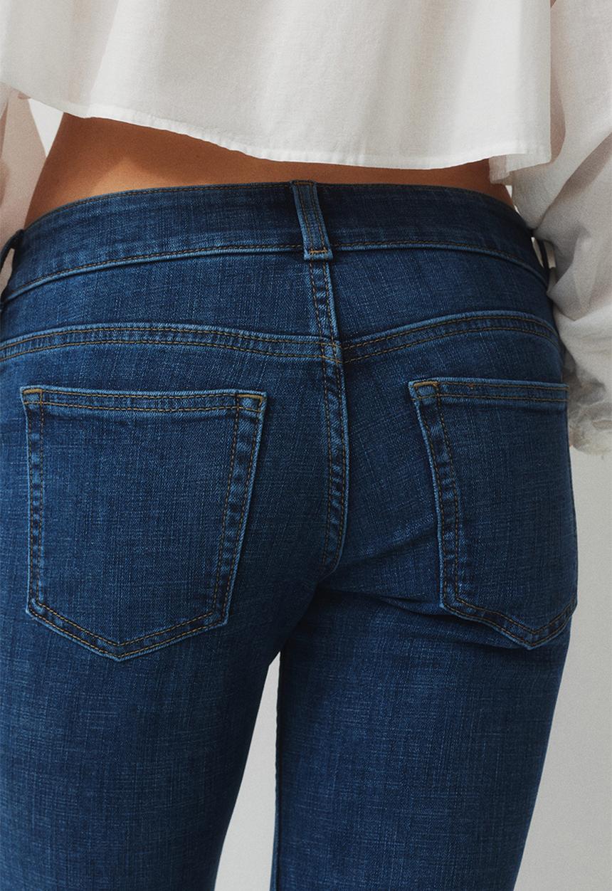 H&M - Flared low jeans - denim blue