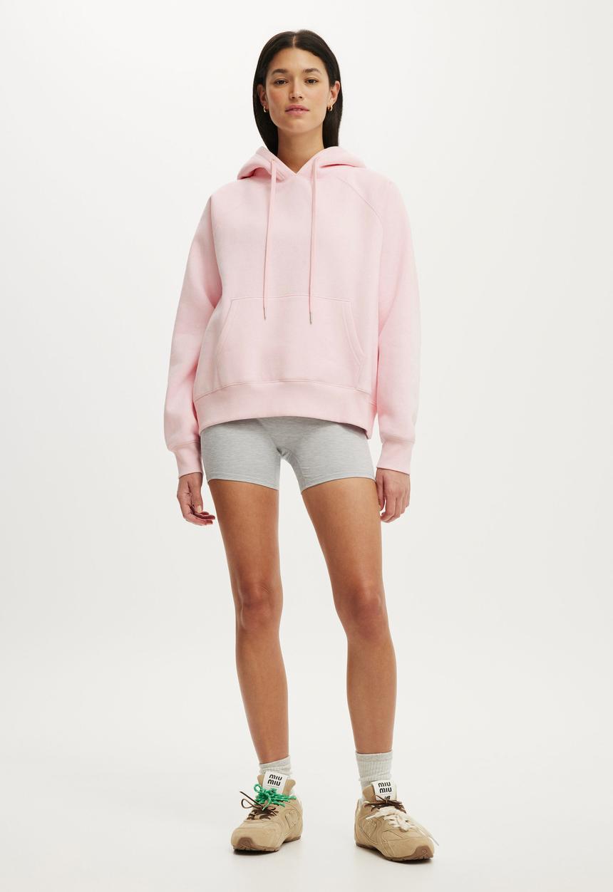 Cotton On - Plush Essential Raglan Hoodie - Cherry Dream