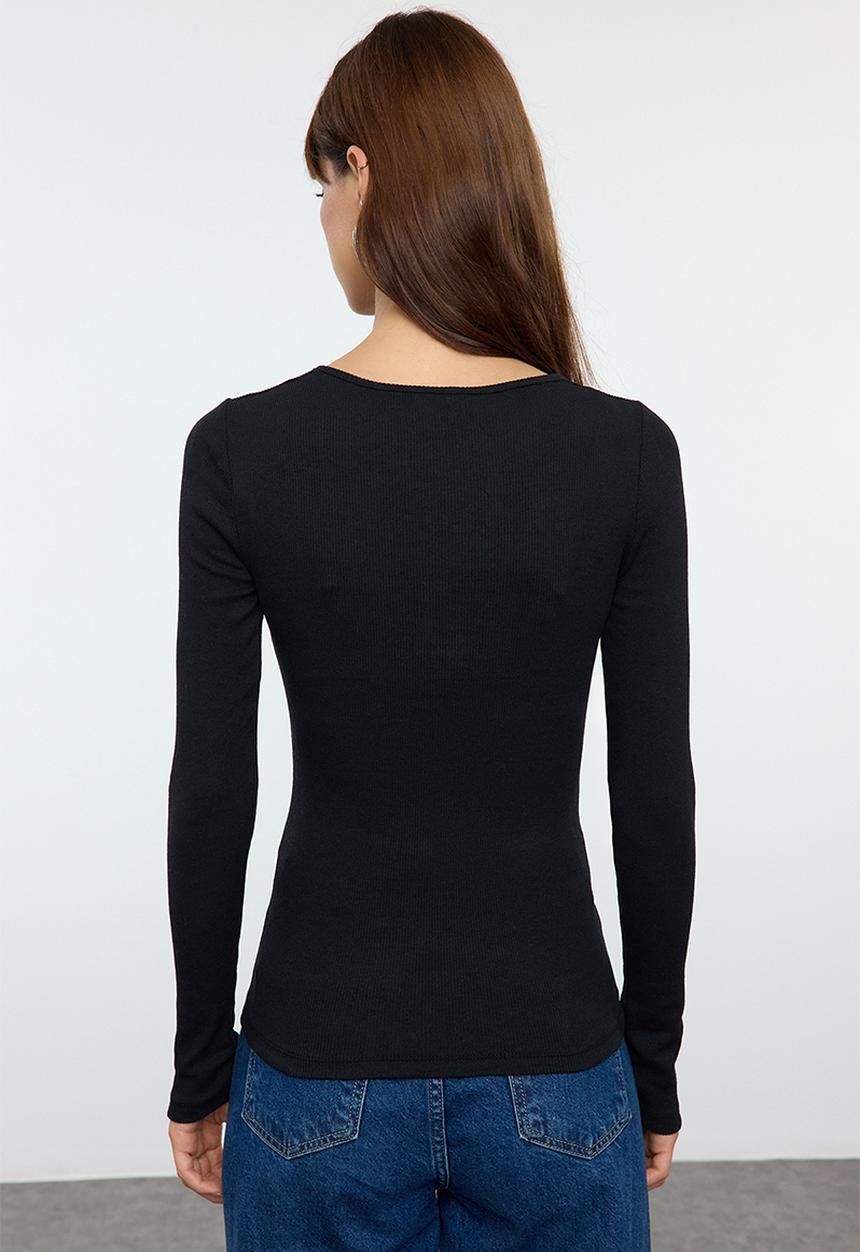 Trendyol - Stretchy Corded Knitted Blouse with Snap Fasteners - Black