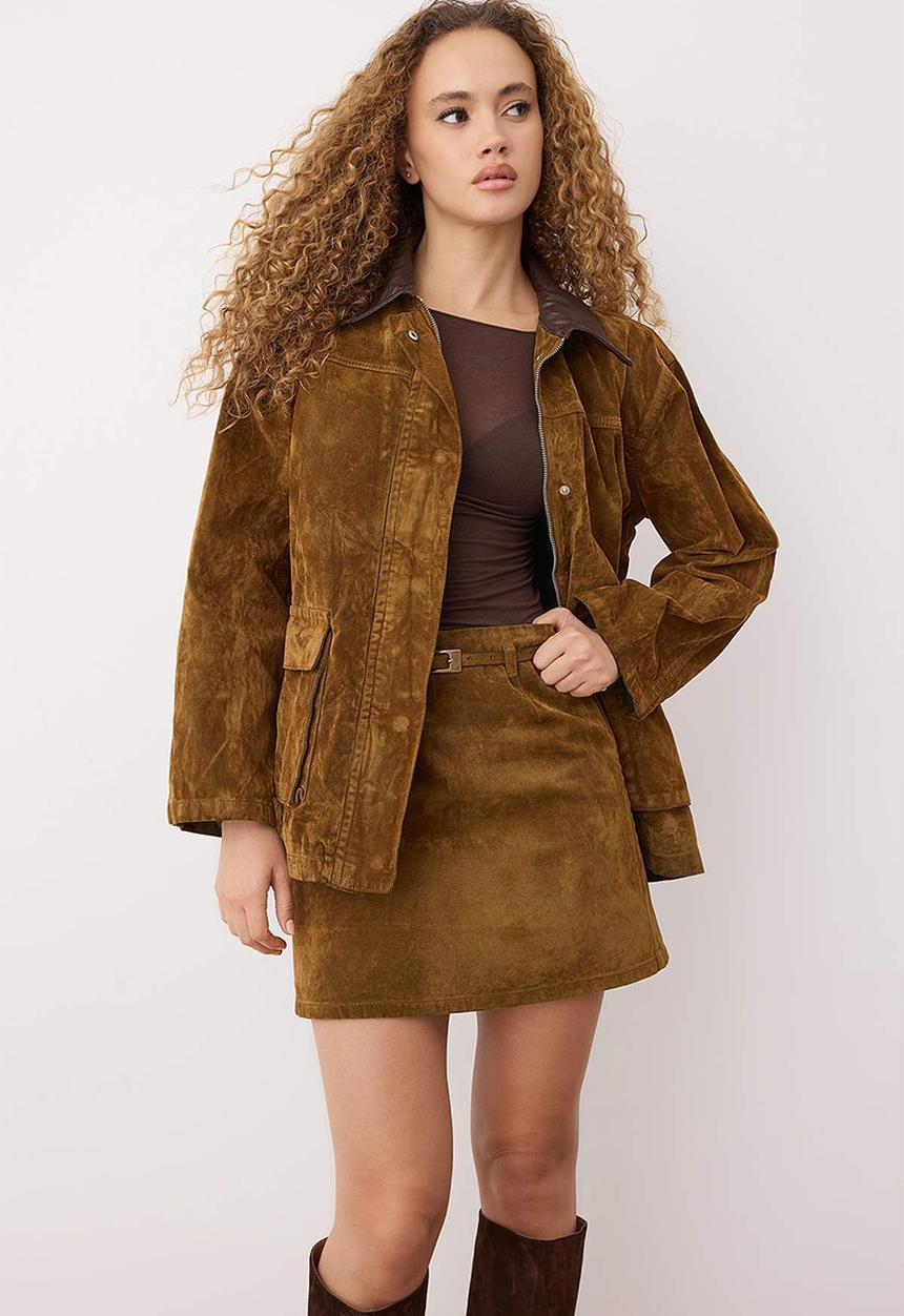 Trendyol - Collar Leather Detailed Suede Look Oversize Denim Jacket - Camel