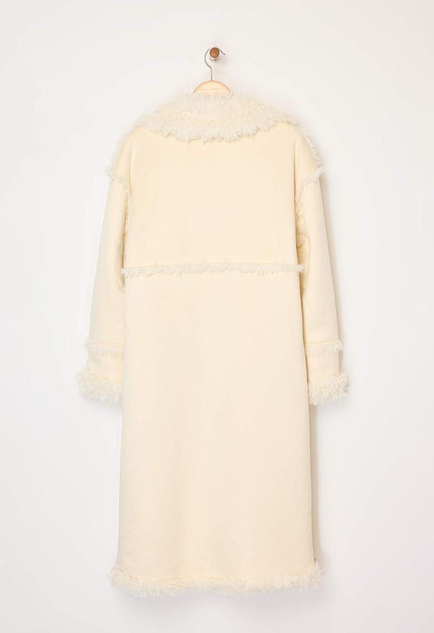 Trendyol - Faux Fur Mono Closure Oversized Long Suede Coat - Ecru