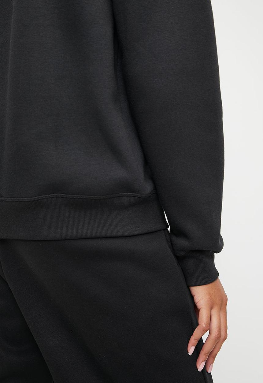 New Balance  - NB Sport Brushed Fleece Crew - Black