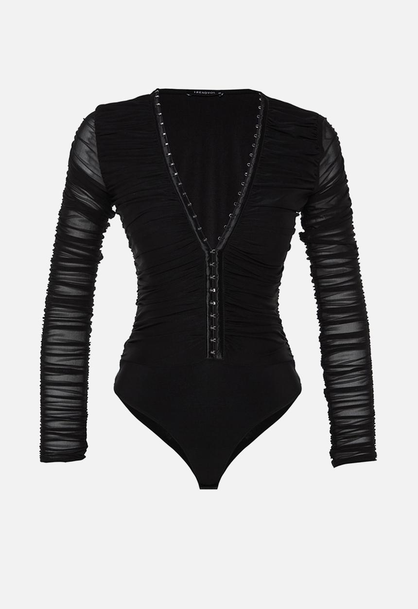 Trendyol - Agraphed Knitted Body - Black