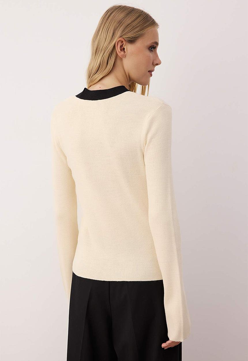 Trendyol - Button Detailed Color Block Knitwear Cardigan - Ecru