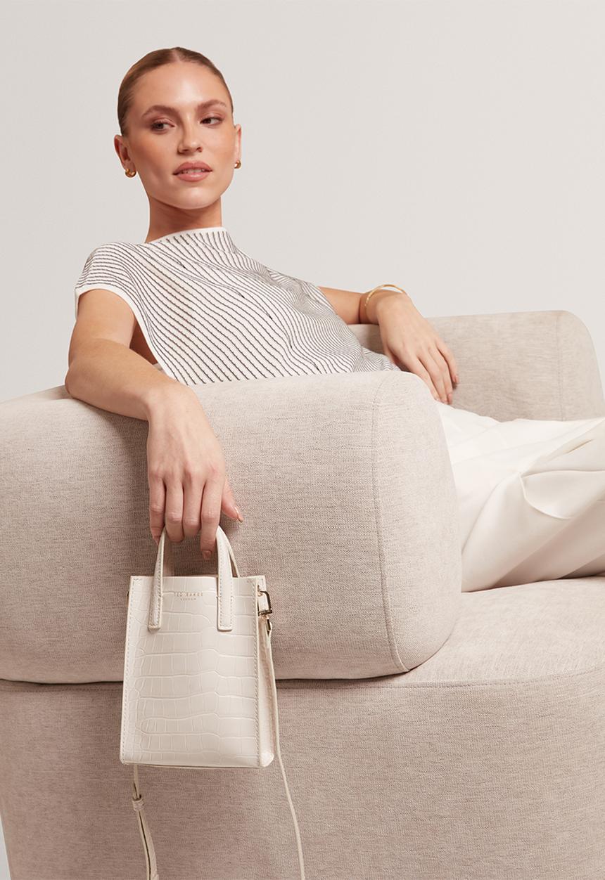 Exclusive Wenissa Mini Icon Crossbody Bag - White