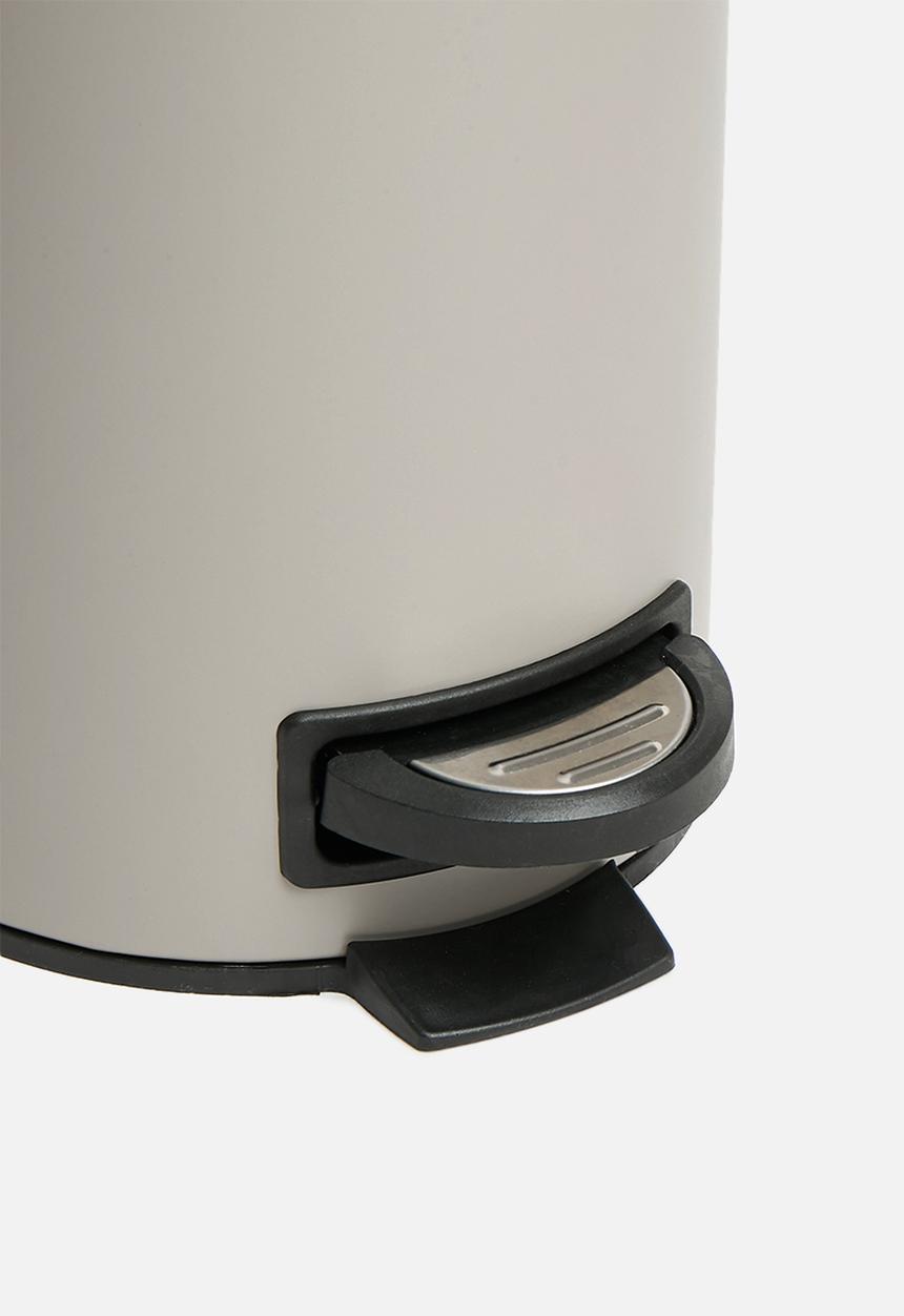 Bathroom Solutions - 3L Pedal Bin - Taupe