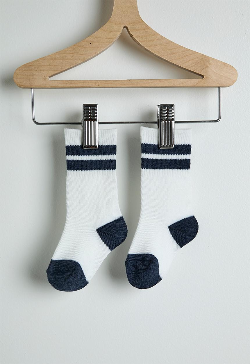 Pop Candy - Cargo pants with crew socks - navy & white