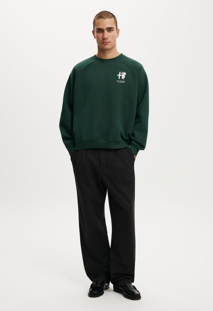 Cotton On - Cropped Fit Alfa Romeo Sweater - Lcn Alf Forest Green/Alfa Romeo-Logo