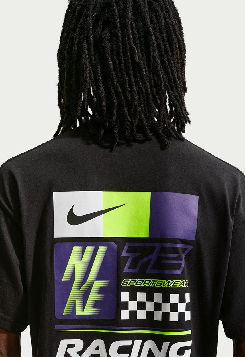 Nike - NSW 72 Racing Gfx Tee - Black