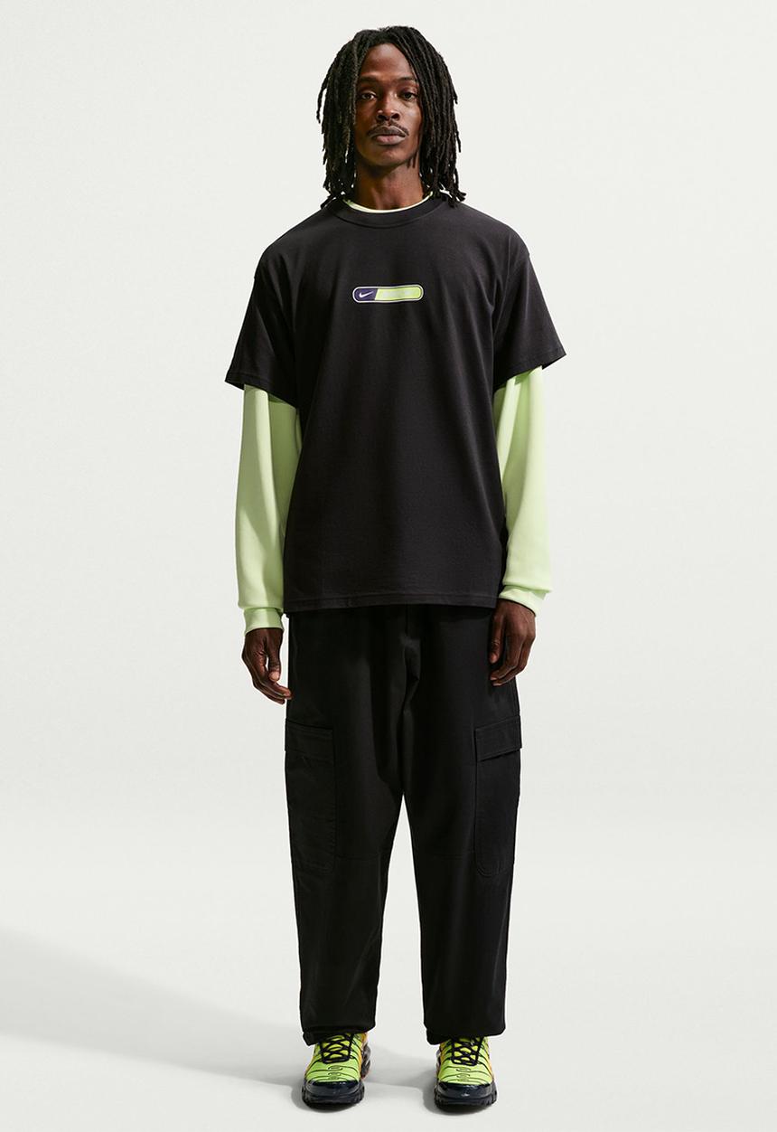 Nike - NSW 72 Racing Gfx Tee - Black