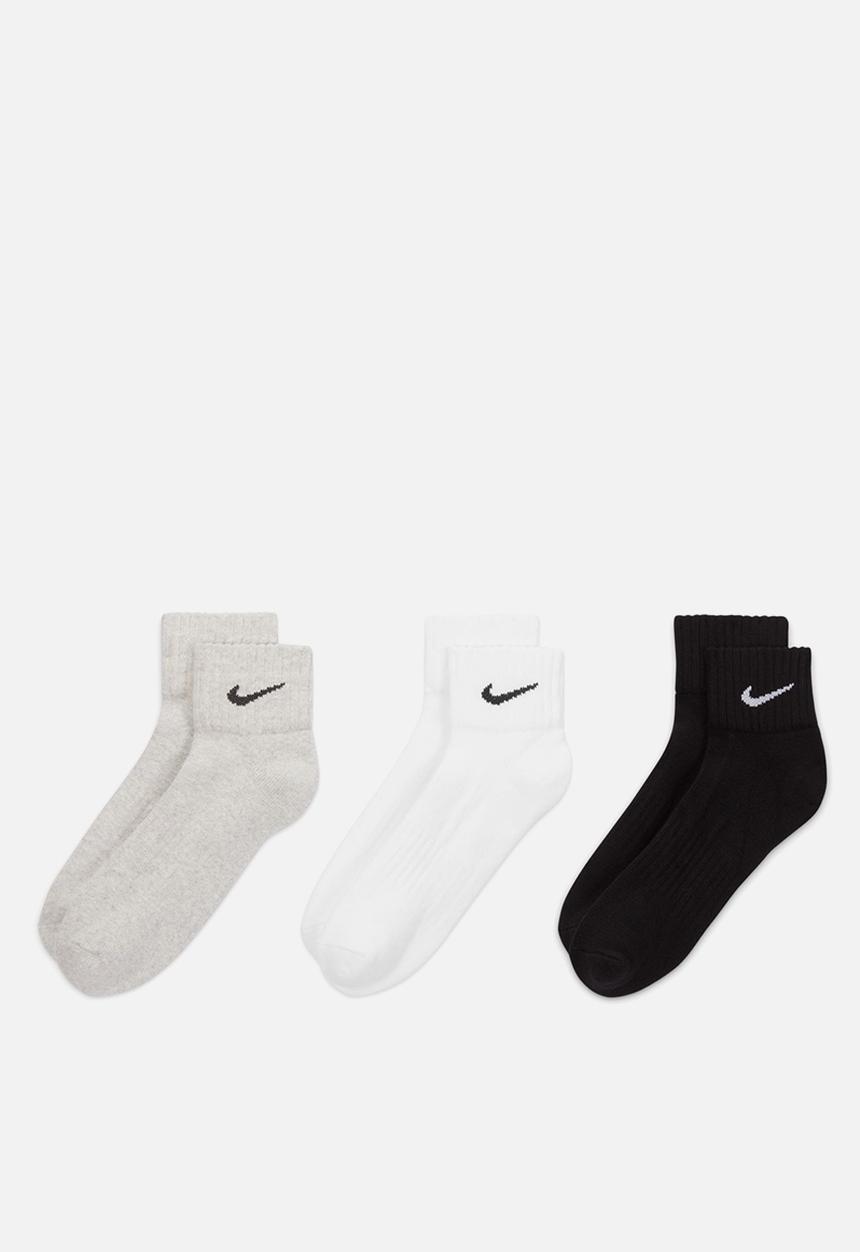 Nike - Nike cushioned ankle socks 3pk - grey/white/black