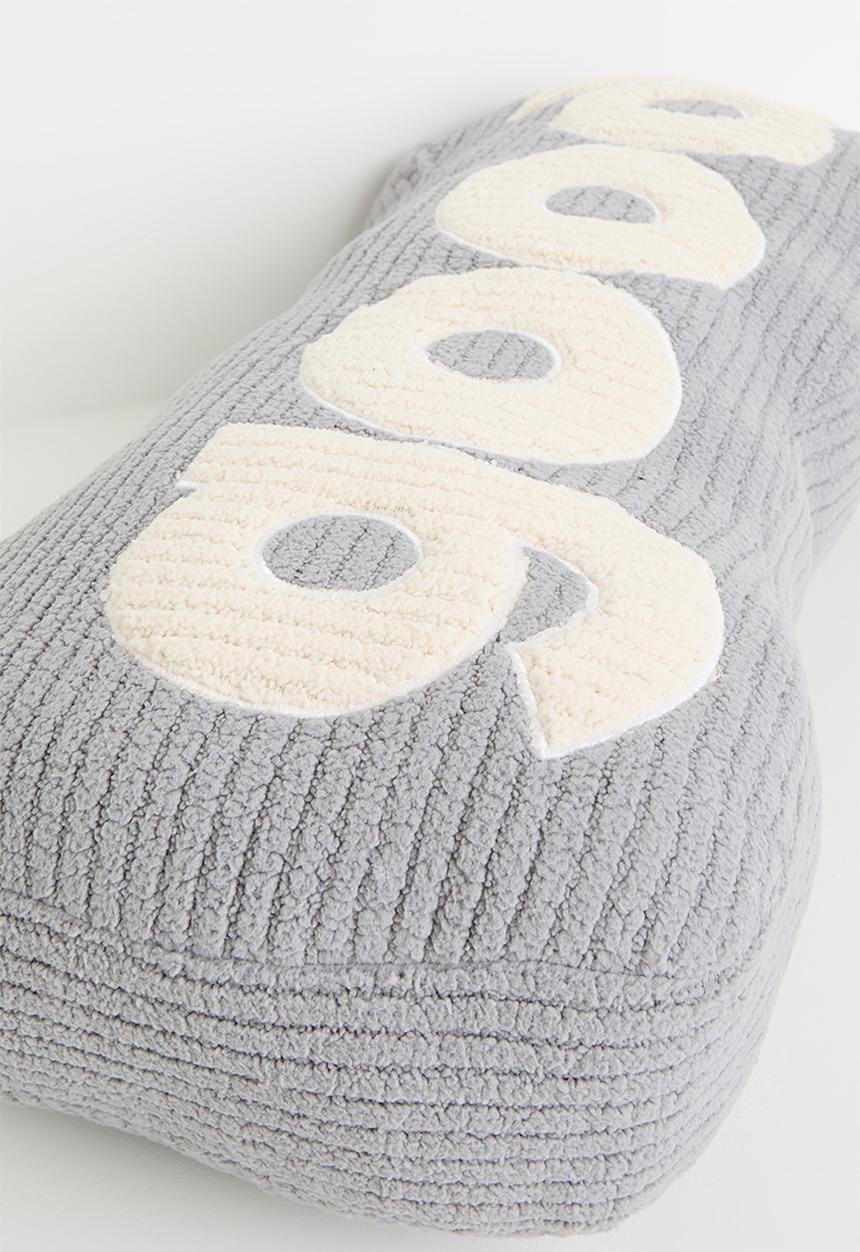 Pop Candy - Corduroy teddy fleece slogan pillow - light grey/cream