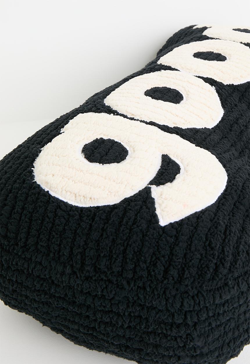 Pop Candy - Corduroy teddy fleece slogan pillow - black/cream