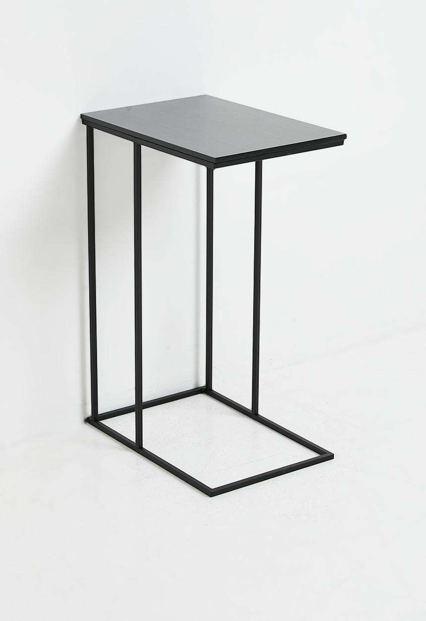 H&S - Cedar Side Table - Black