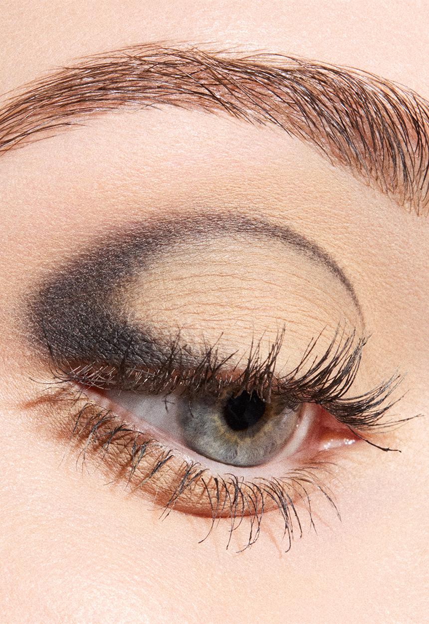 MAC - Multisculpt Matte Liquid Colour - Omega