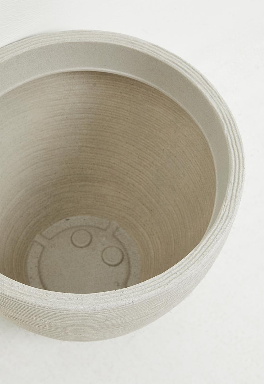 H&S - Ribbed planter - Sand