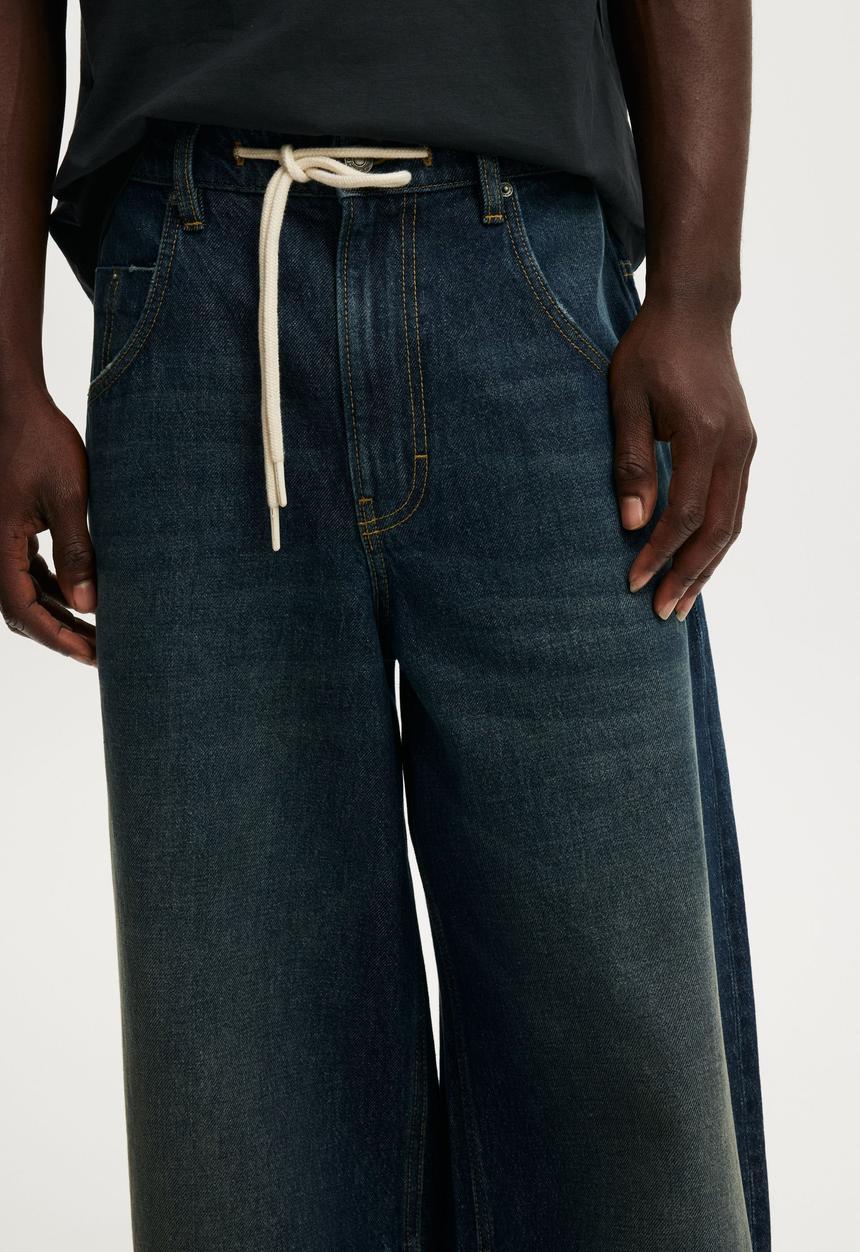 Cotton On - Y2K Super Baggy Jean - Vermont Blue