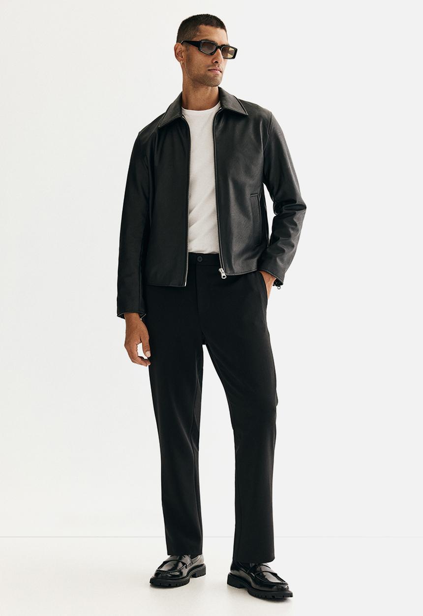 H&M - Slim fit cropped trousers - black
