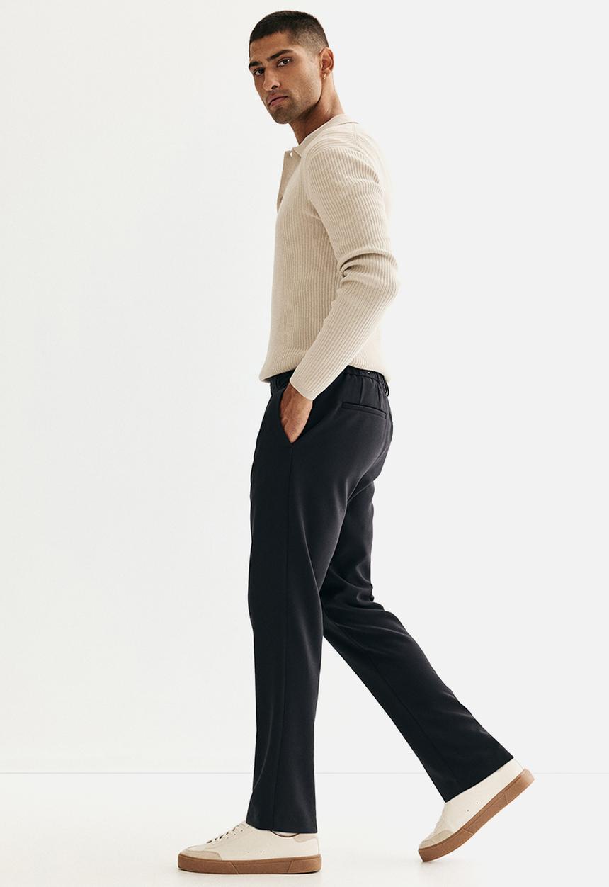 H&M - Slim fit cropped trousers - navy blue