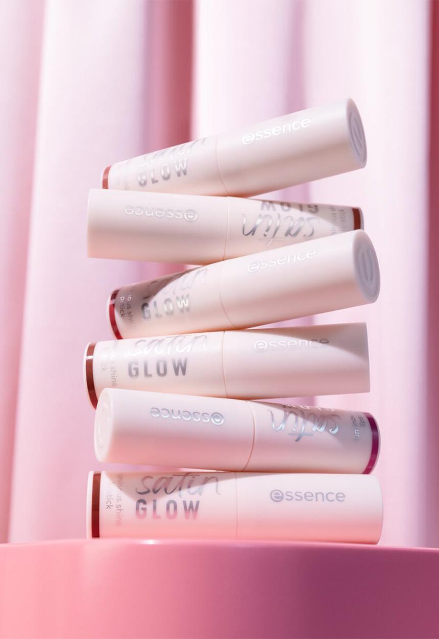 essence - Satin Glow Luminous Shine Lipstick - 08 Fuchsionista