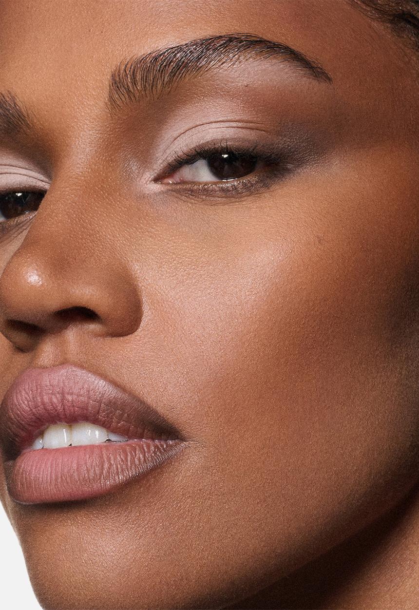 MAC - Multisculpt Matte Liquid Colour  - Pinot Noir