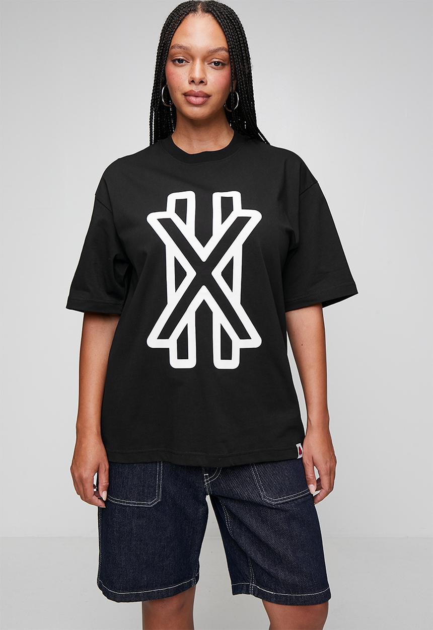 X T-SHIRT - BLACK