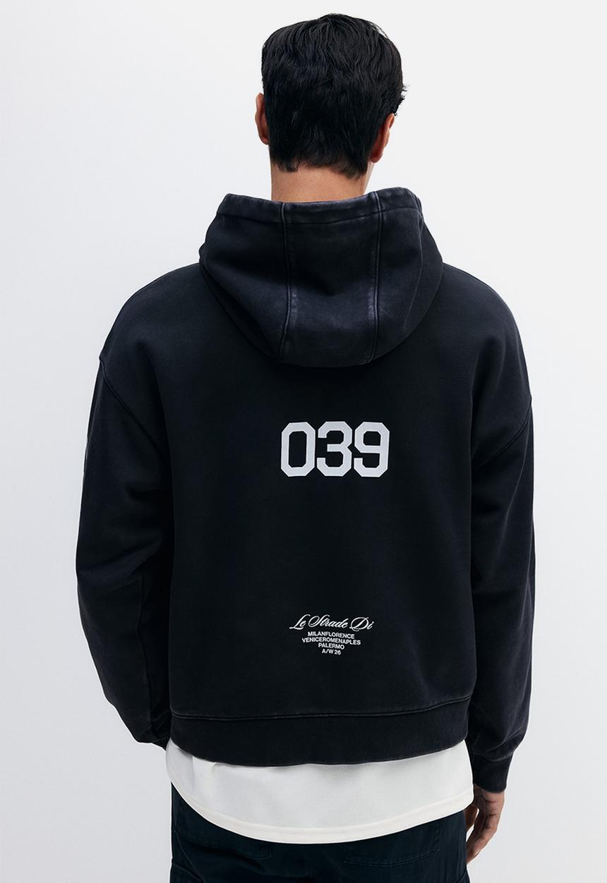 H&M - Oversized fit washed hoodie - black/le strade di