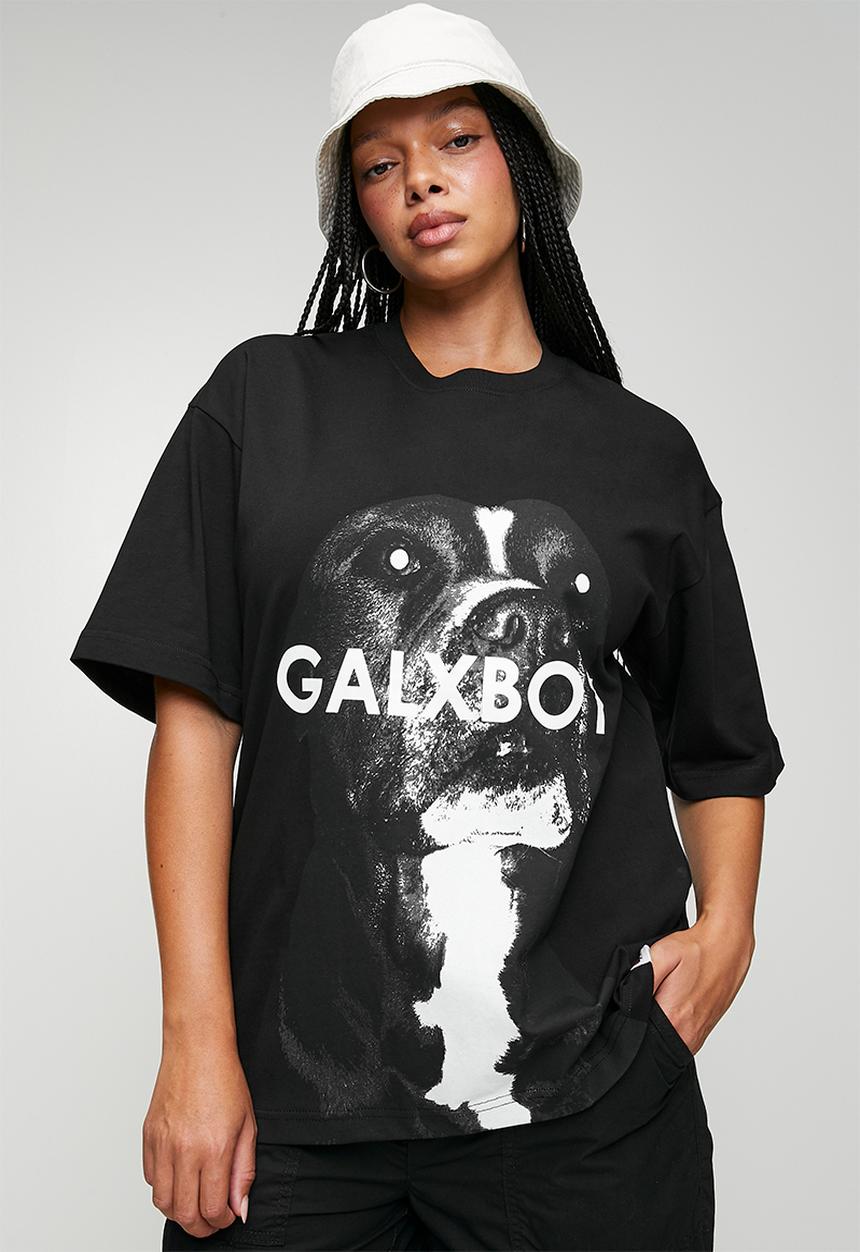 GALXBOY - CARROT T-SHIRT  - BLACK
