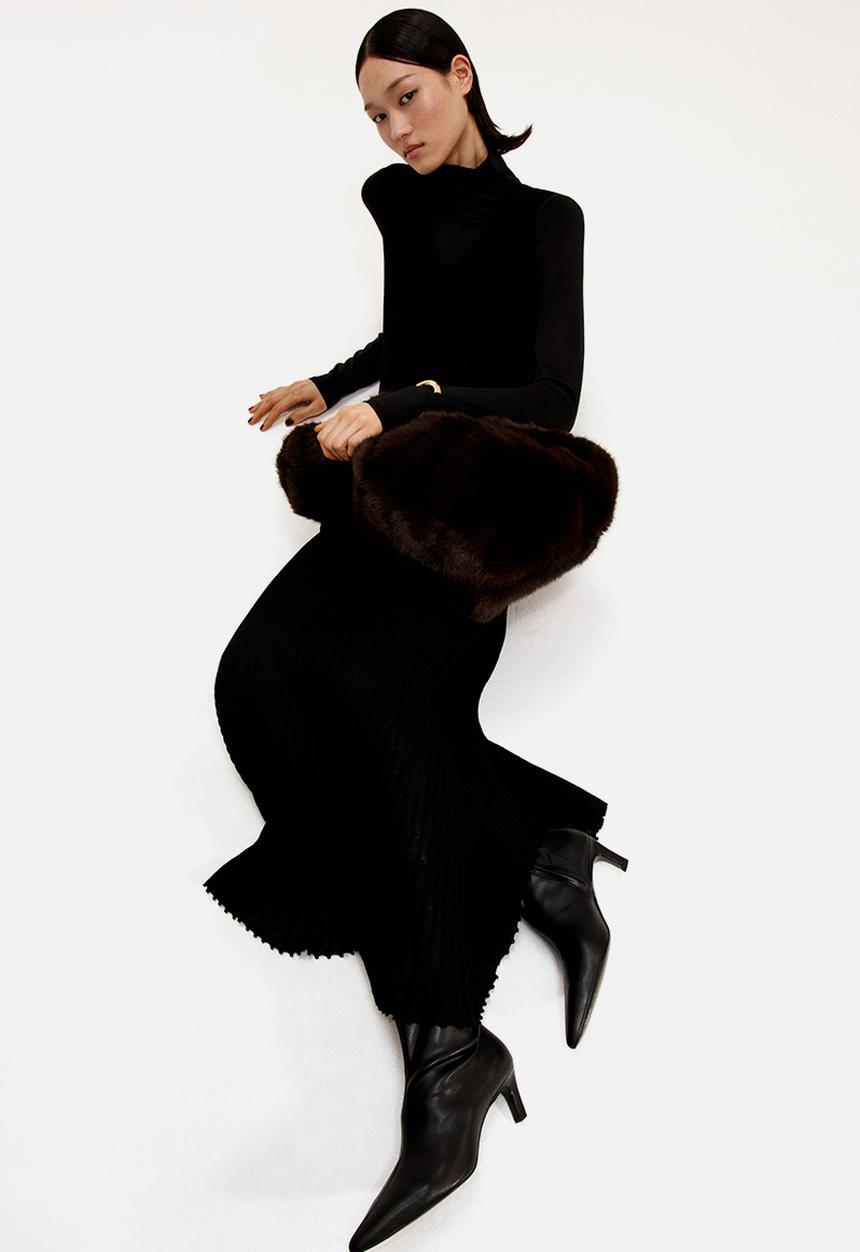 H&M - Heeled sock boots - black