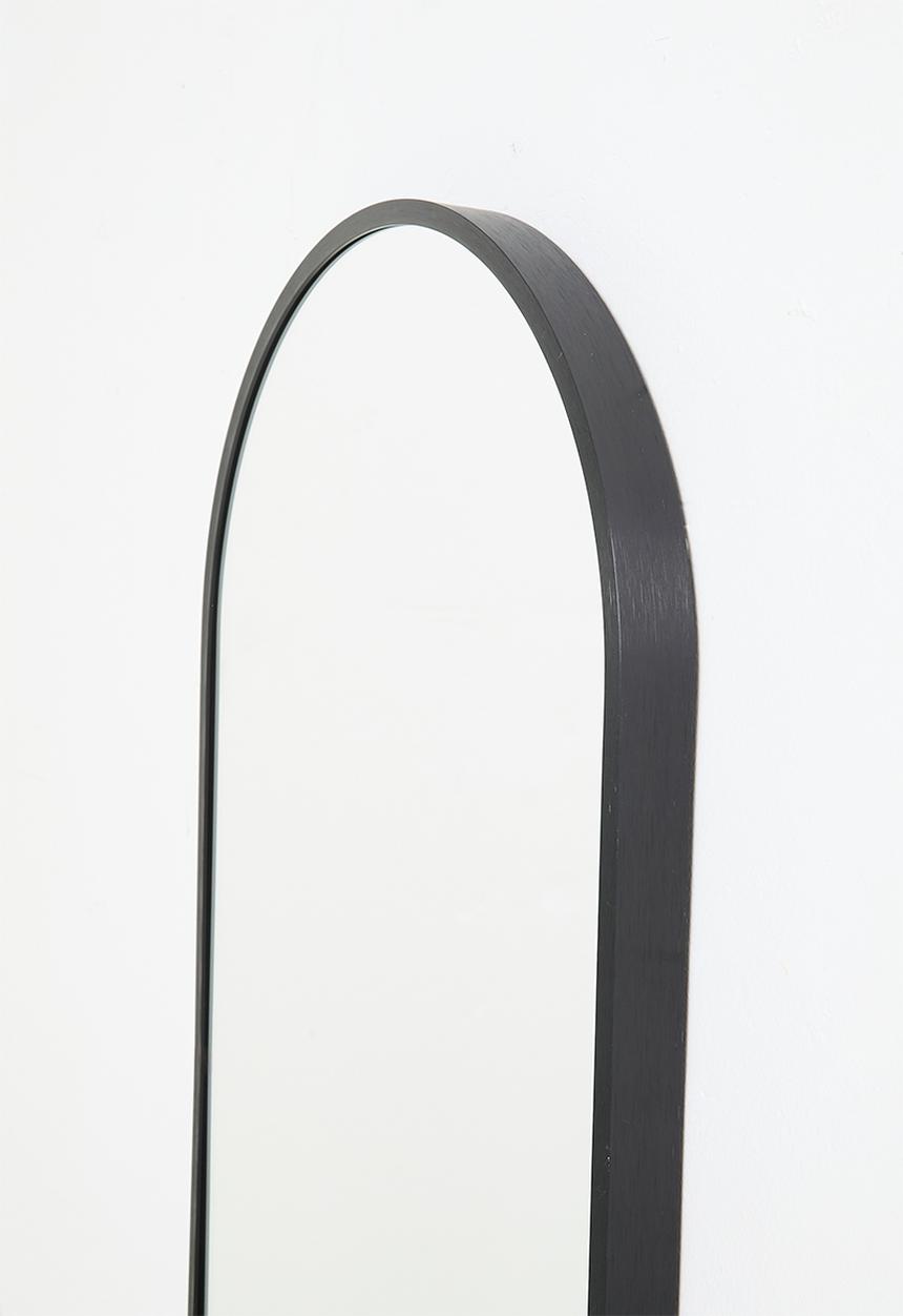H&S - Ollie oval mirror - Black