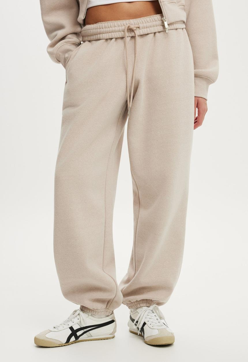 Cotton On - Plush Boyfriend Jogger - Sesame Marle