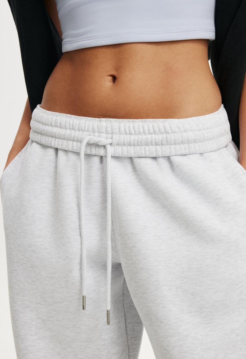 Cotton On - Plush Boyfriend Jogger - Cloudy Grey Marle