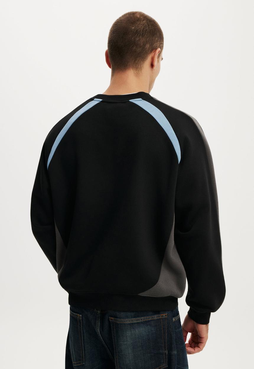 Cotton On - Cropped Fit Alfa Romeo Sweater - Lcn Alf Black/Alfa Romeo - Logo