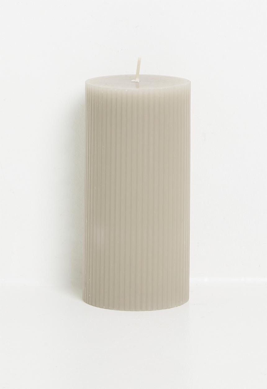 H&S - Roma Ribbed Pillar Candle - Cement