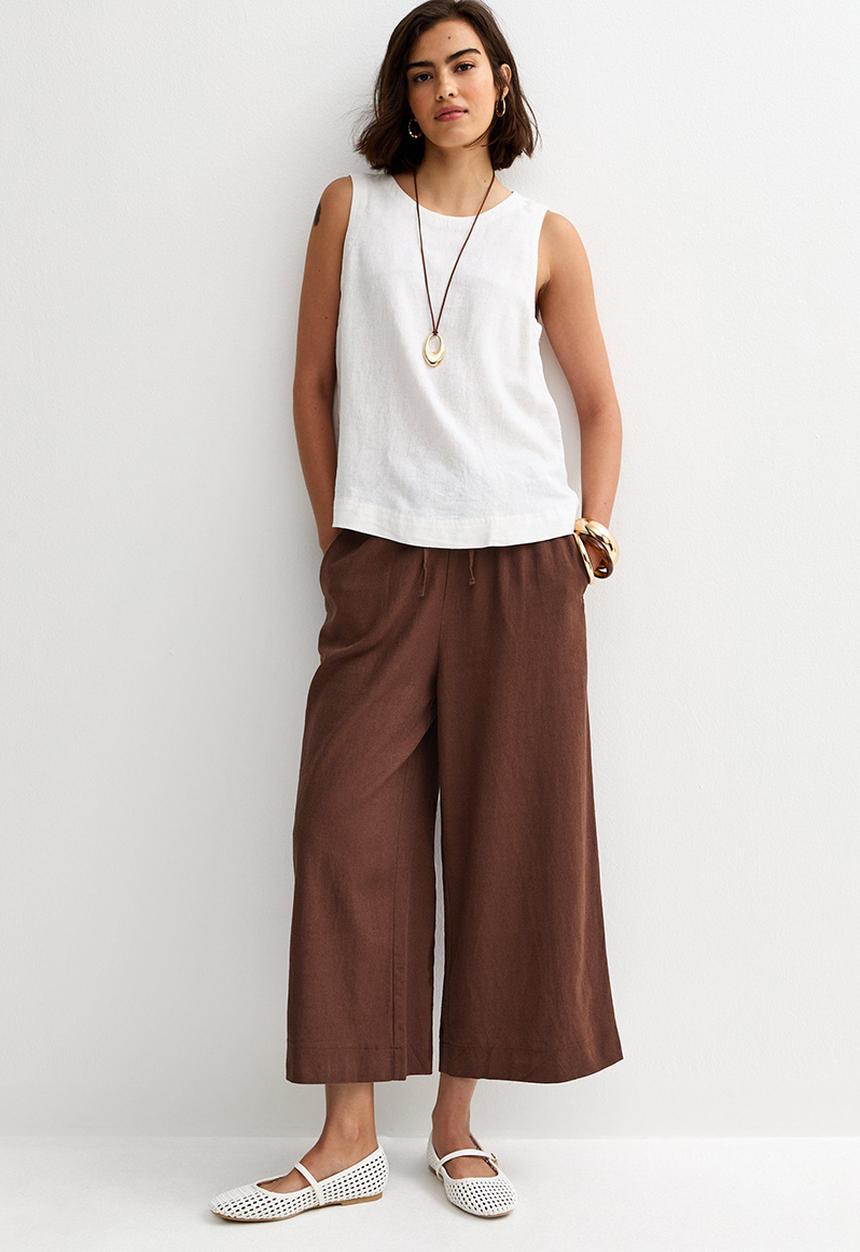 New Look - Clara linen crop trouser - brown