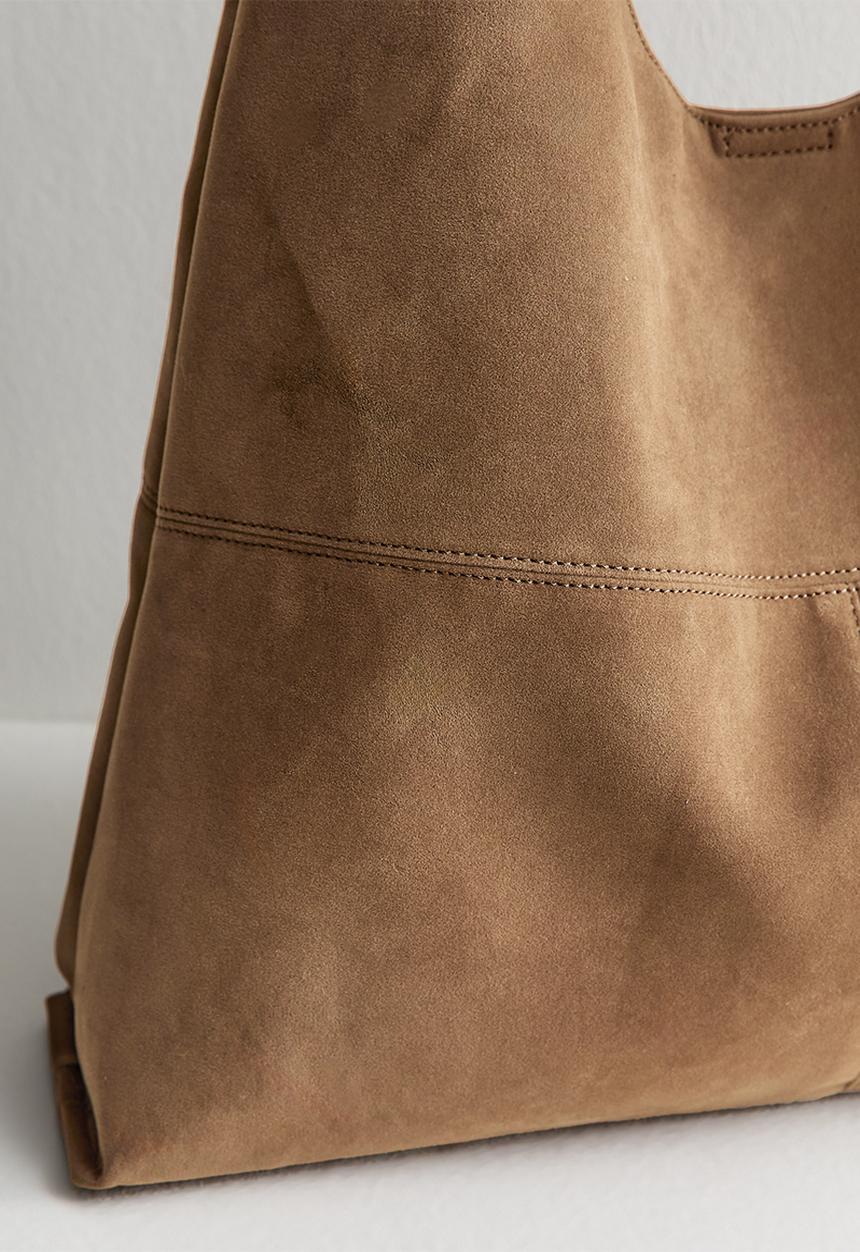 New Look - Osize Suky Suedette Panel Hobo Bag - Camel