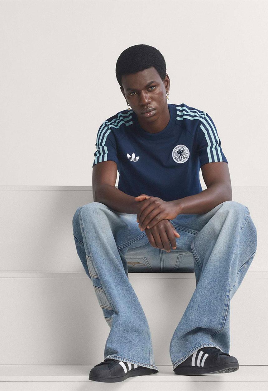adidas Originals - DFB German Originals Tee  - Collegiate Navy