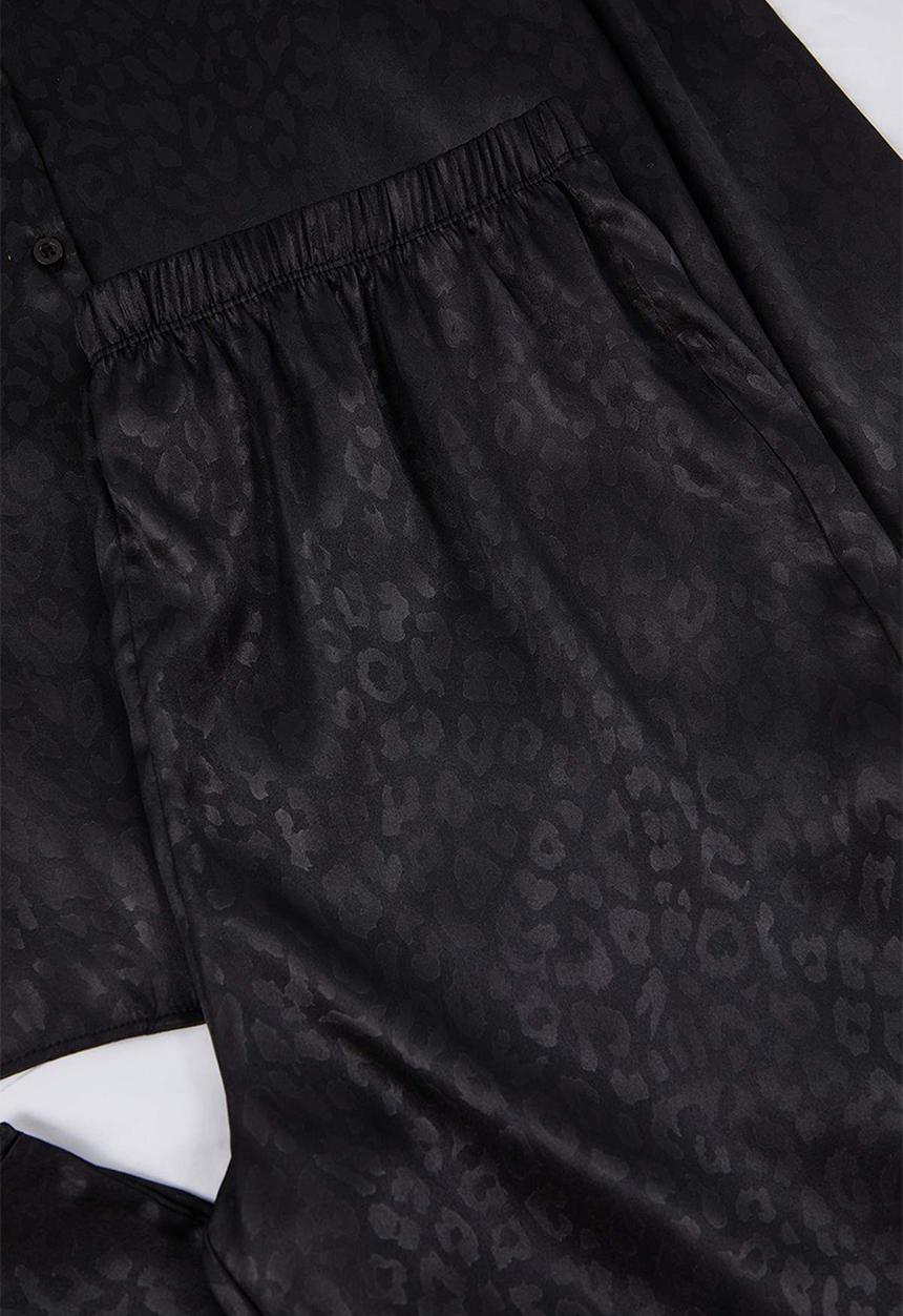Trendyol - Leopard Print Satin Shirt Pants Woven Pajamas Set - Black