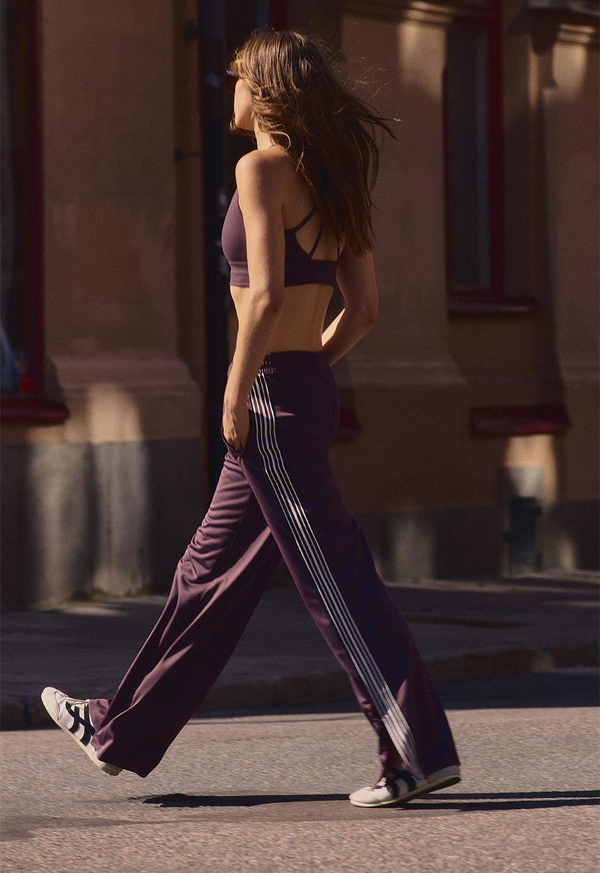 H&M - Track pants - aubergine purple 