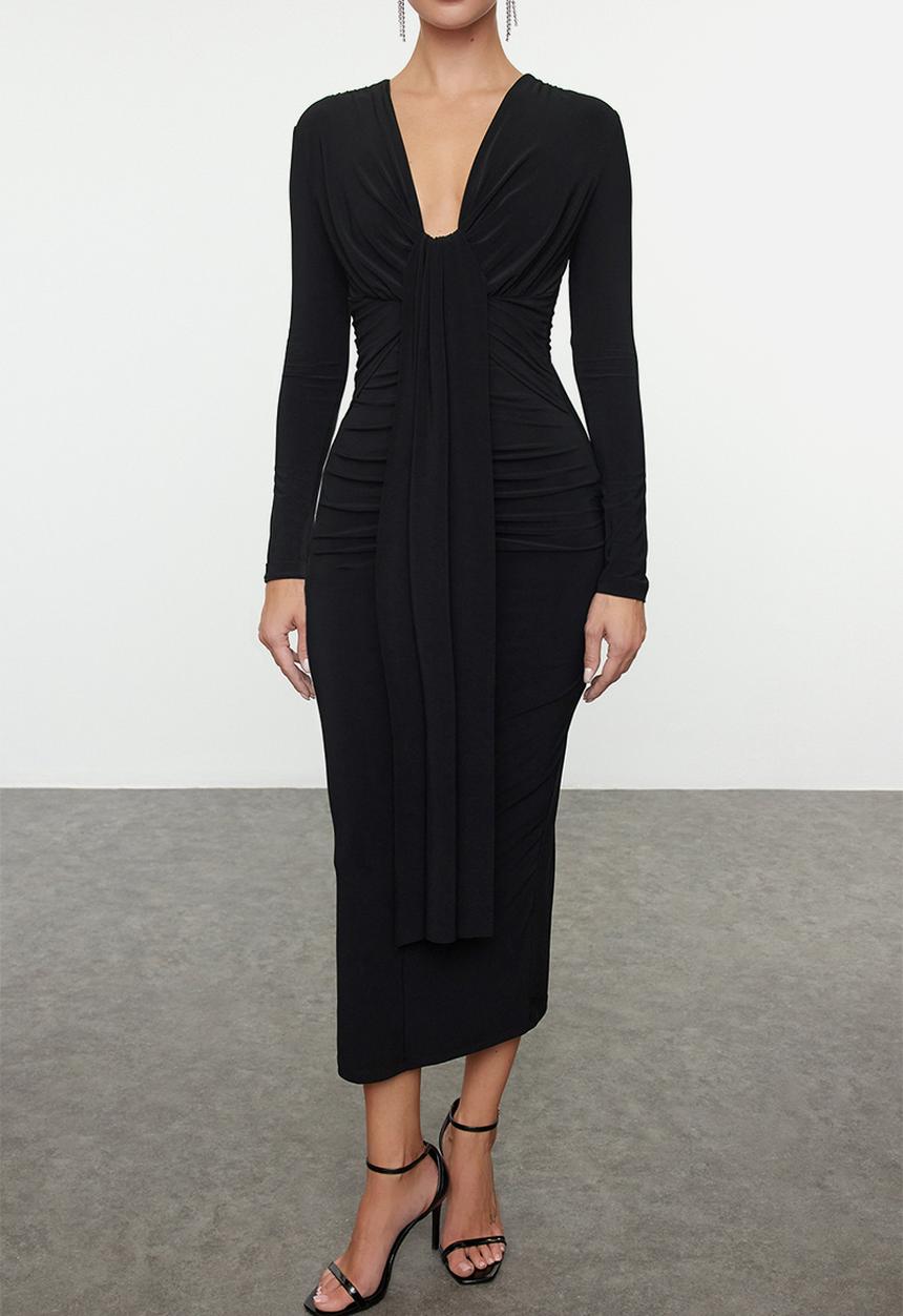 Trendyol - Bodycon V-Neck Knitted Dress - Black