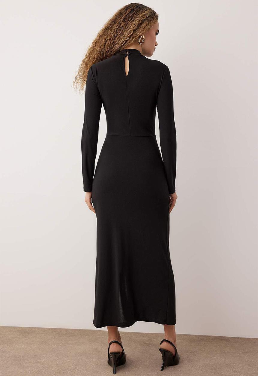 Trendyol - Plain Maxi Knitted Dress with Accessory Detail - Black