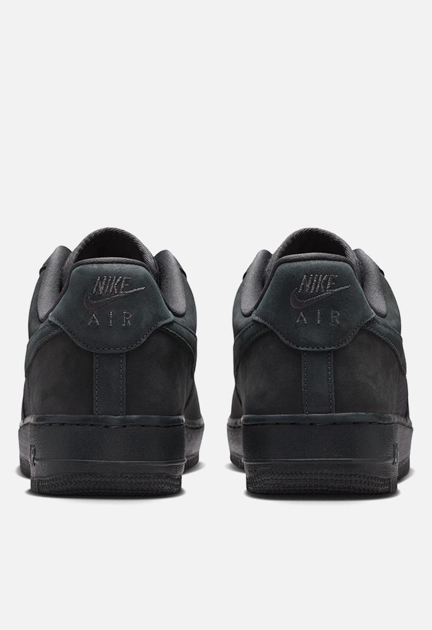 Nike - Nike Air Force 1 '07 LV8