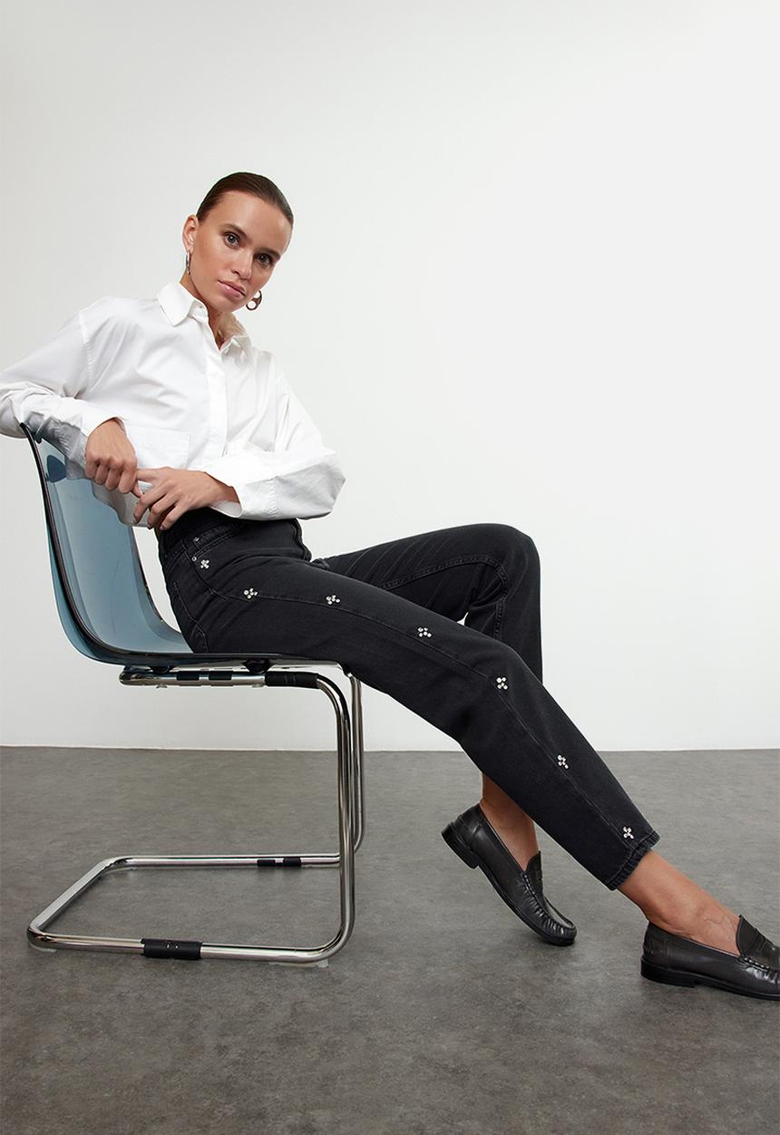 Trendyol - High Waist Mom Jeans - Black Stone