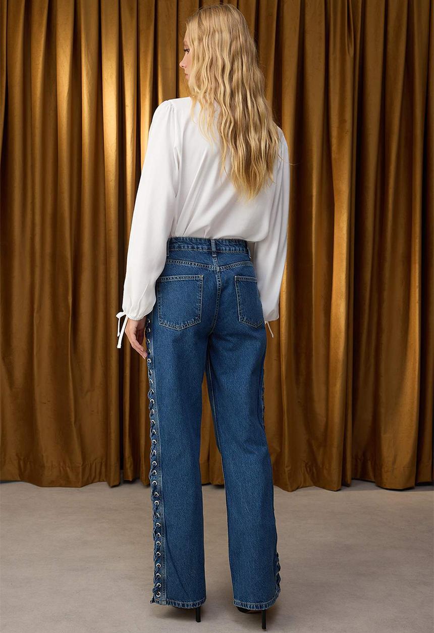 Trendyol - Eyelet Binding Detail High Waist Wide Leg Jeans - Blue