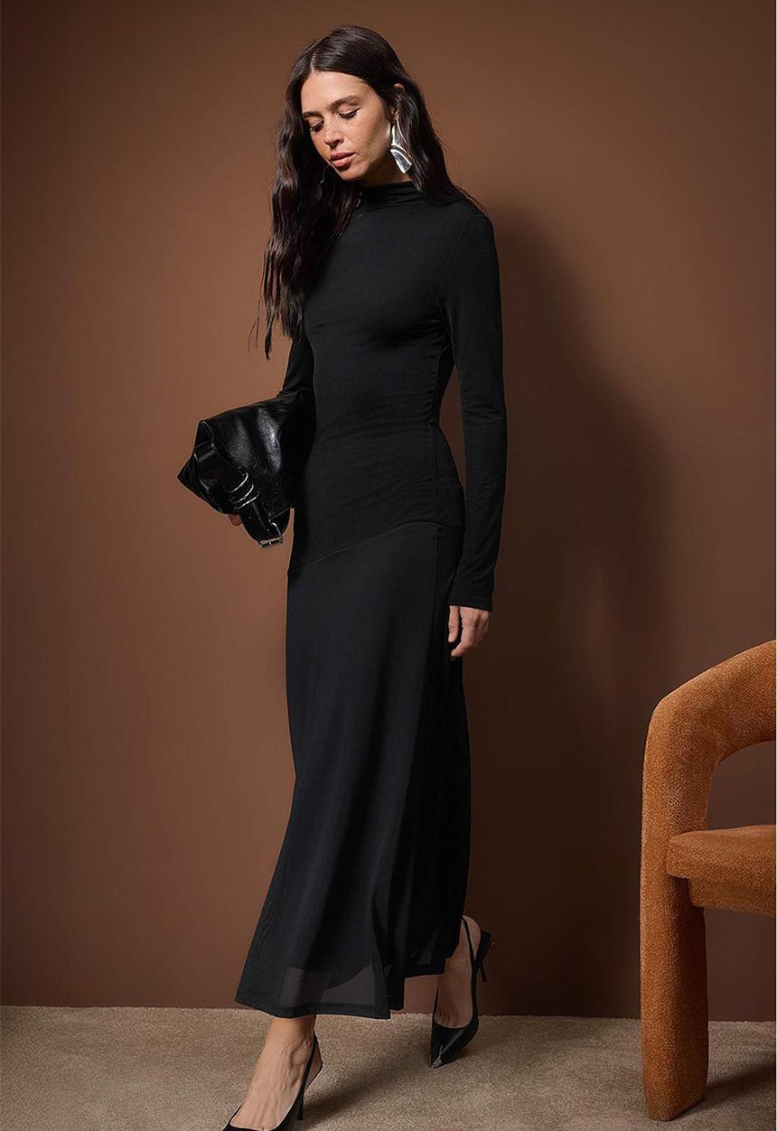 Trendyol - Midi Long Sleeve Knitted Dress - Black