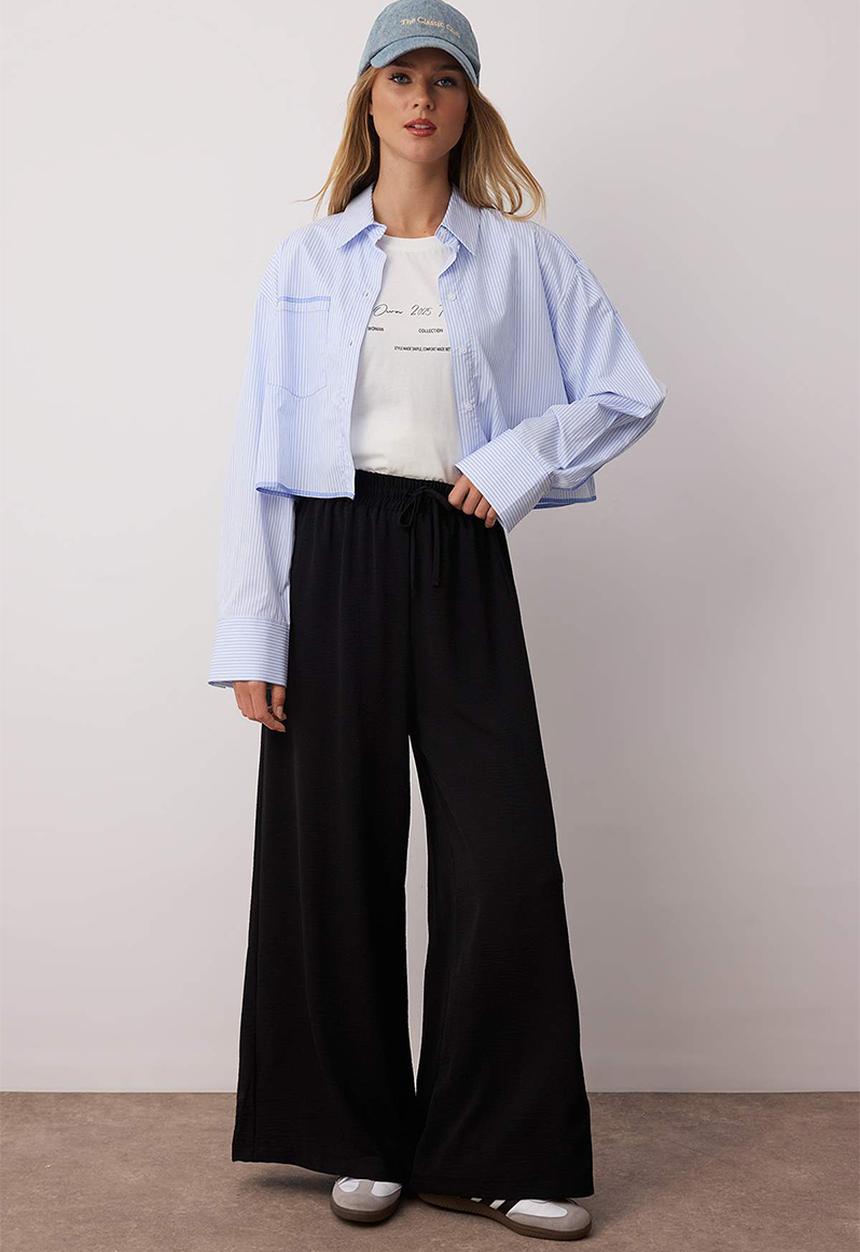Trendyol - Wide Leg Woven Trousers - Black