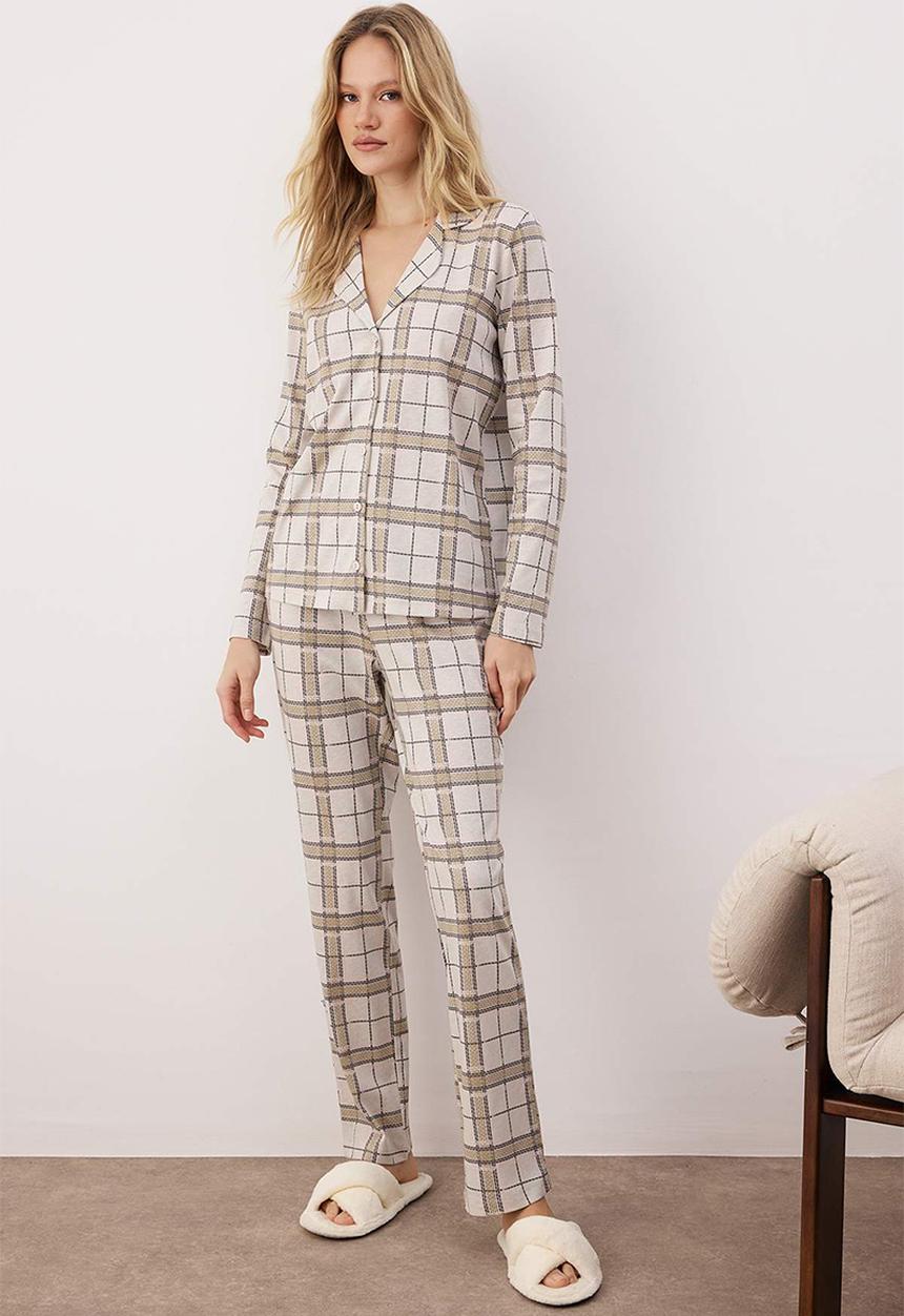 Trendyol - Knitted Pajamas Set - Beige